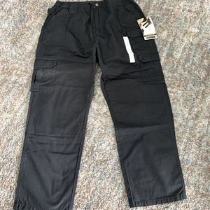 Men’s 5.11 tactical pants.